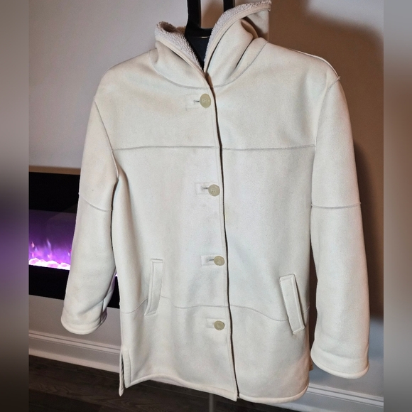 Liz Claiborne Jackets & Blazers - Cozy Cream Hooded Mid-Length Coat - Sherpa Lined Size L